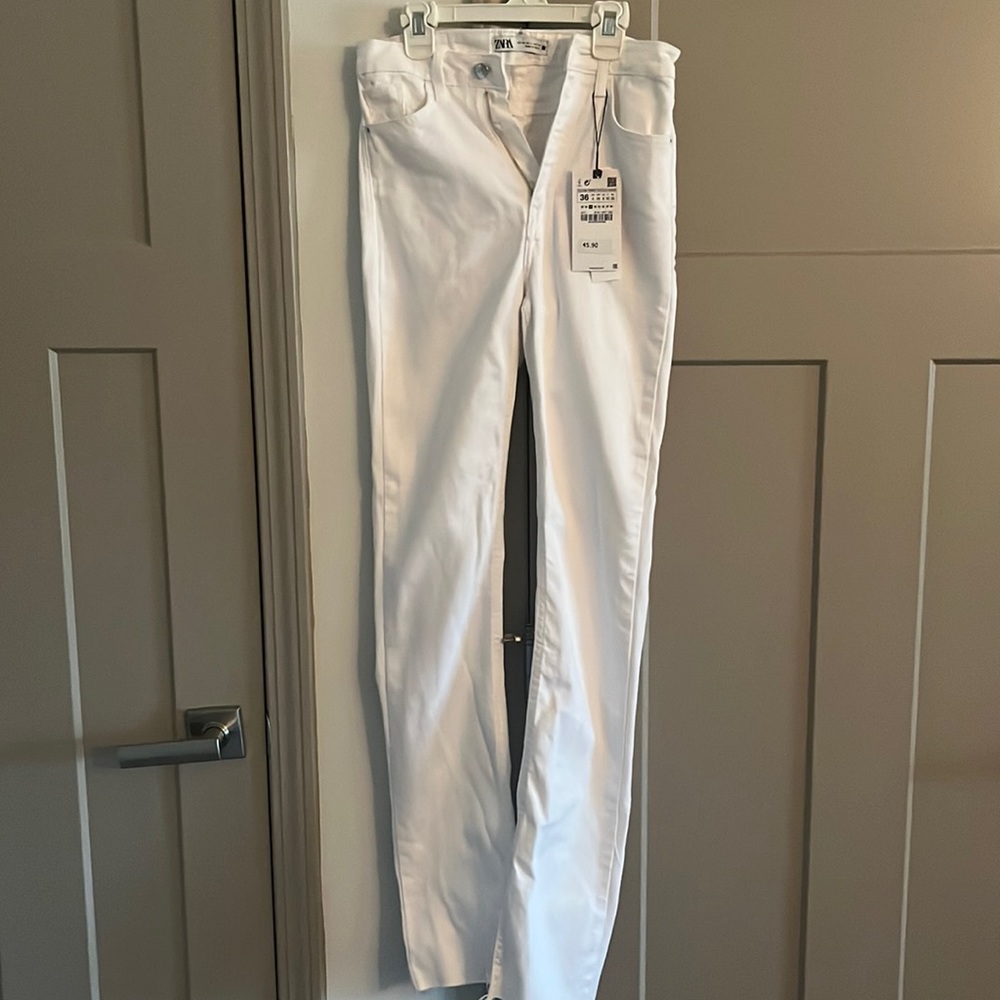 ZARA Slim Flare White Jeans